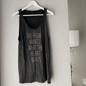 Aritzia Talula Graphic Tank top